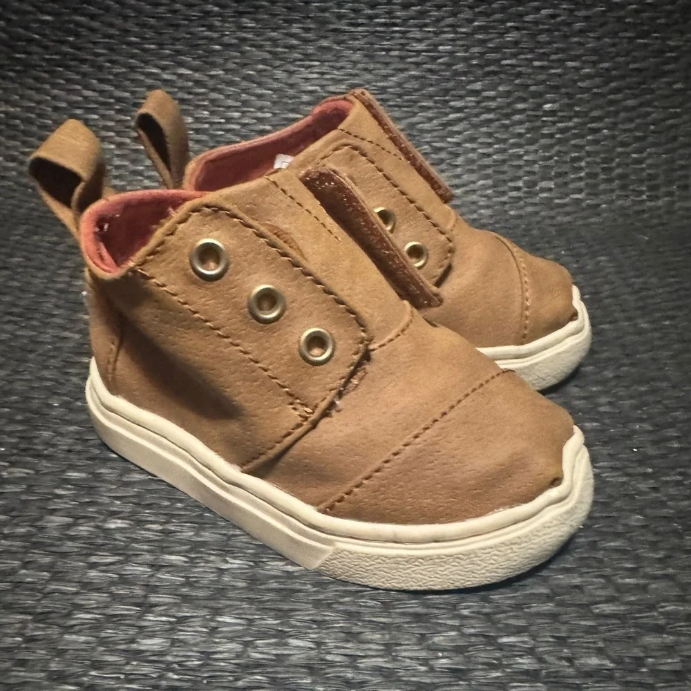 Toms Brown Sneakers Slip-On High-Top
